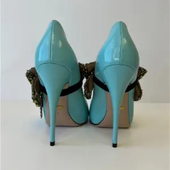 Gucci Light Blue High Heels, Deattachable Yellow Crystal Bow - Picture 3 of 3